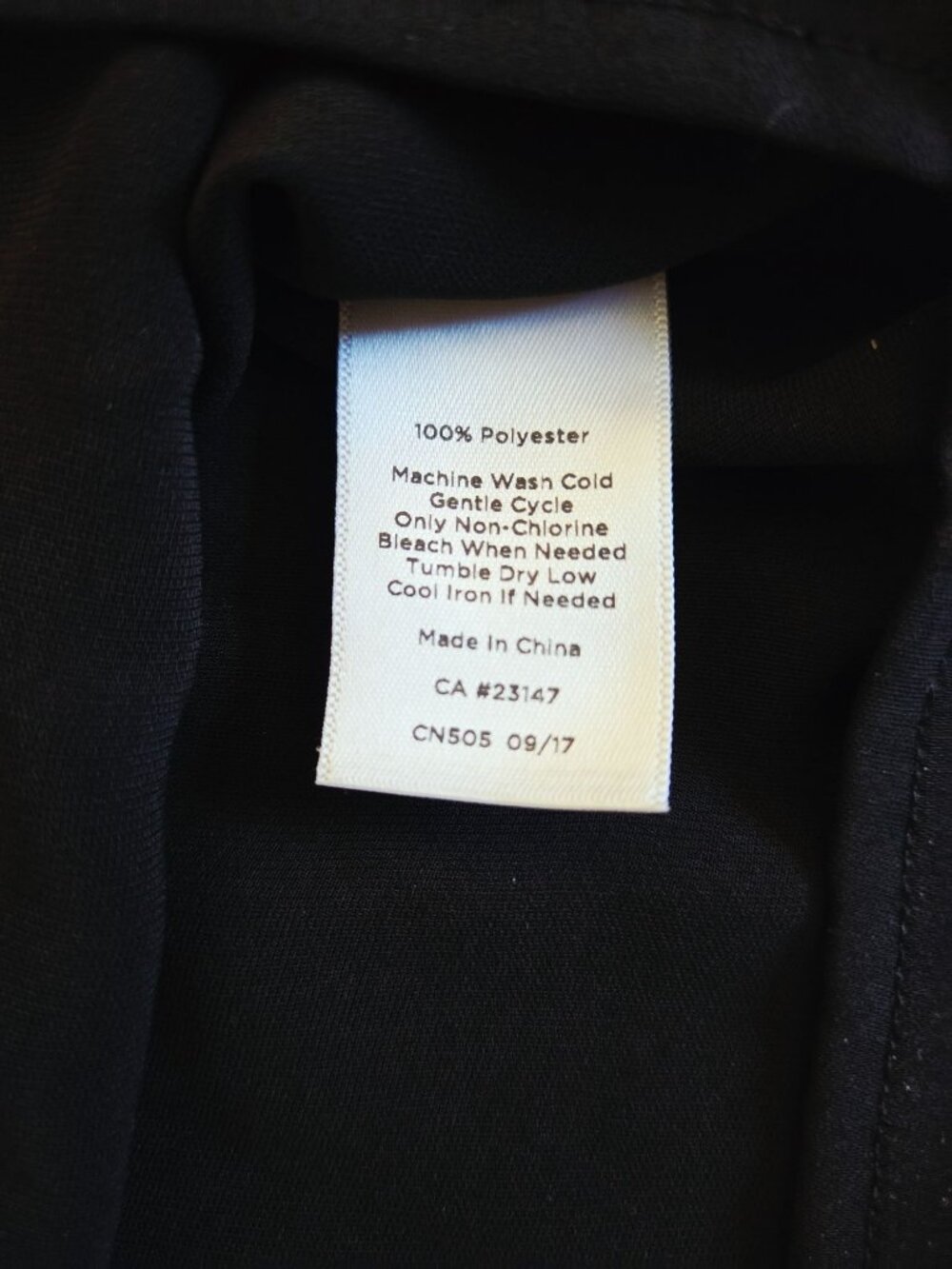 Talbots Womens Black Sleeveless Ruffle-Neck Blouse Size L New With Tags - Picture 5 of 11